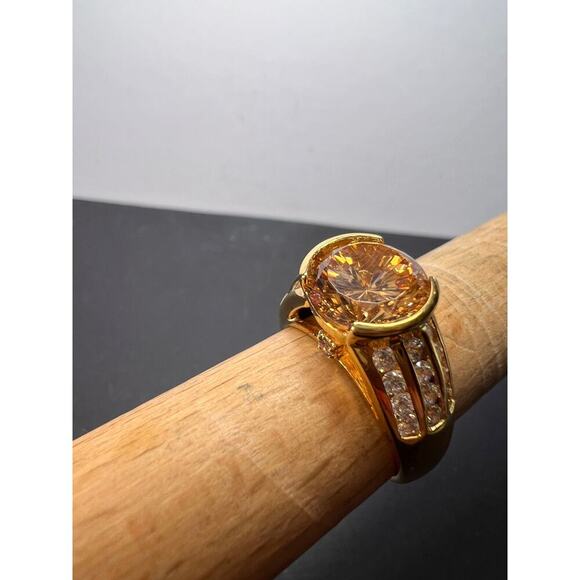 Champagne and white CZ gold over sterling ring size 8 - Picture 3 of 11